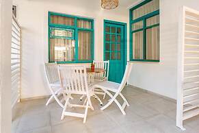 Avlu Butik Otel Palamutbükü