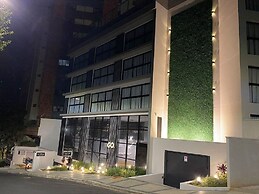 Studio Centro Poços - Tudo a Pe