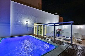 MG Business Hotel & Residence