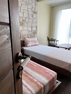 QUEEN CİTY HOTEL AND BUNGALOV