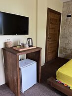 QUEEN CİTY HOTEL AND BUNGALOV