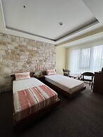 QUEEN CİTY HOTEL AND BUNGALOV