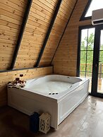 QUEEN CİTY HOTEL AND BUNGALOV