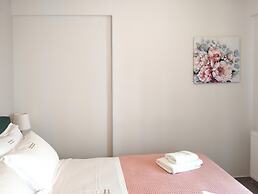 Volos Terra Deluxe Residences