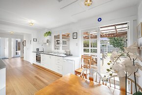 Mandalay on Pipeclay