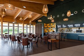 West Cliffs Ocean & Golf Resort