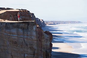 West Cliffs Ocean & Golf Resort