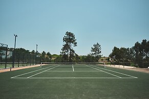 West Cliffs Ocean & Golf Resort