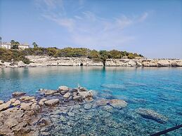 Sanders Mythical Blue - Chic 4 bdr Villa With Pool