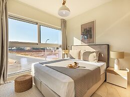 Sanders Mythical Blue - Chic 4 bdr Villa With Pool