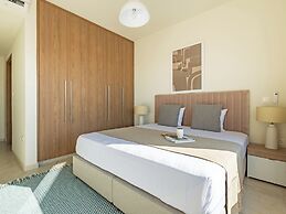 Sanders Mythical Blue - Chic 4 bdr Villa With Pool