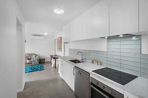 Cosy Cottesloe - Mount Wellington View