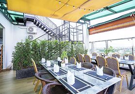 THE SQUARE KAMPOT HOTEL