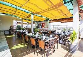 THE SQUARE KAMPOT HOTEL