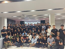 THE SQUARE KAMPOT HOTEL