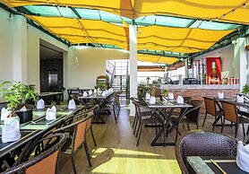 THE SQUARE KAMPOT HOTEL