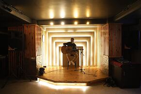 Mount Conifer Suites & Spa