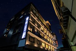 Mount Conifer Suites & Spa