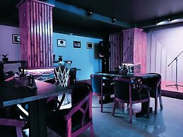 Mount Conifer Suites & Spa