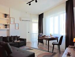 Chic Flat 10 min to Lara Beach in Antalya