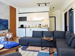 Chic Flat 10 min to Lara Beach in Antalya