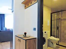 Chic Flat 10 min to Lara Beach in Antalya