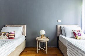 Duplex Flat w Panoramic Bosphorus View and Terrace