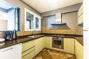 Duplex Flat w Panoramic Bosphorus View and Terrace