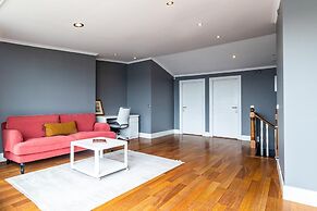 Duplex Flat w Panoramic Bosphorus View and Terrace