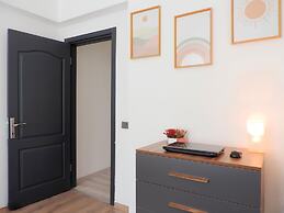 Modern Flat With Sea View 10 min to Lara Beach