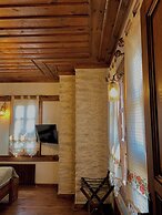 Saffronia 1900 Boutique Hotel