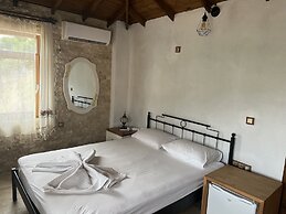 Theia Boutique Hotel