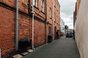 Henley Town Centre With Parking - From 110 Per Night