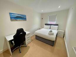 Henley Town Centre With Parking - From 110 Per Night