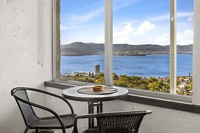 Spectacular Views - 5 Bedroom House