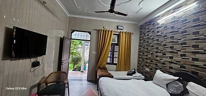 Classic Inn by Meera Hotels