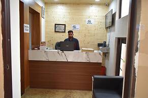 Classic Inn by Meera Hotels