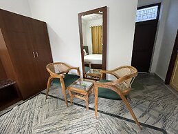 Classic Inn by Meera Hotels