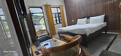 Classic Inn by Meera Hotels