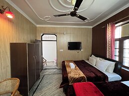 Classic Inn by Meera Hotels