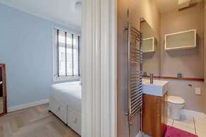 Tasteful & Homely 1BD Flat - Brixton