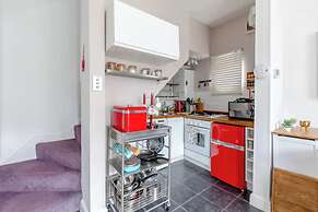 Tasteful & Homely 1BD Flat - Brixton