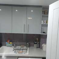 Lovely & Beautiful 2 Bed-apartment in Borehamwood