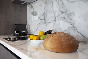 Zavia Pente in Syvota