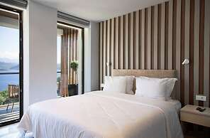 Zavia Pente in Syvota