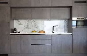 Zavia Pente in Syvota