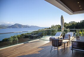 Zavia Alpha in Syvota