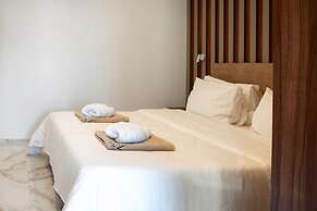 Zavia Alpha in Syvota