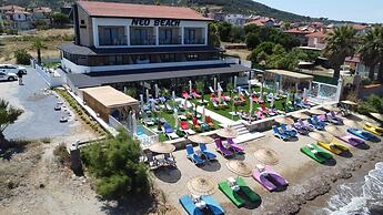 Neo Beach Hotel Cunda