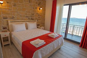 Neo Beach Hotel Cunda